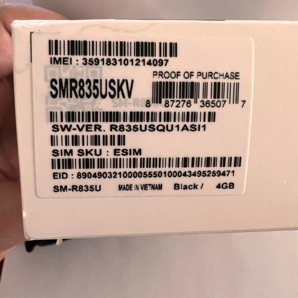 Samsung Galaxy Active 2 Smartwatch - Picture 3 of 3